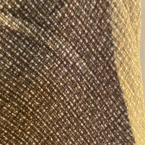 Release and let go- green wool tweet flare shirt - Picture 2 of 2